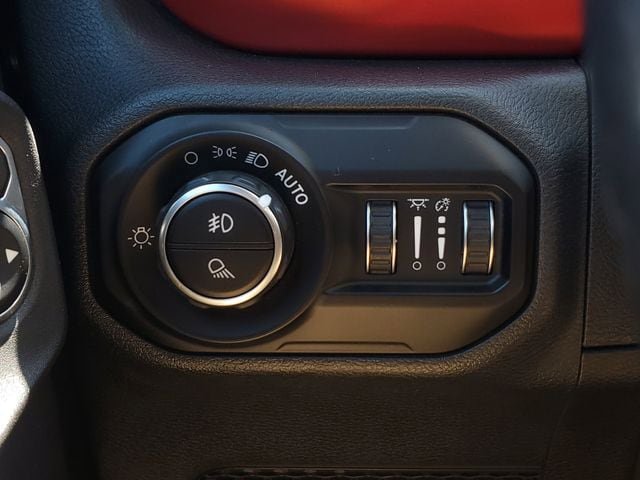 Certified 2021 Jeep Gladiator Rubicon image 36