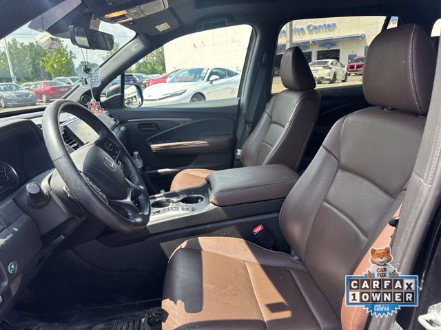 Certified 2024 Honda Passport EX-L image 17