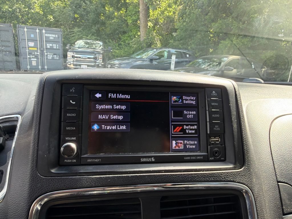 Used 2019 Dodge Grand Caravan GT FWD image 19