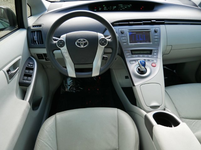 Used 2012 Toyota Prius Three FWD image 13