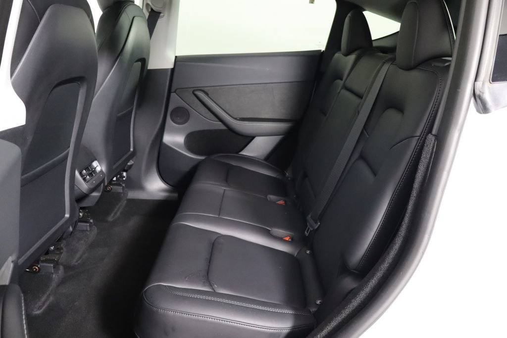 Used 2023 Tesla Model Y Long Range AWD/4WD image 14