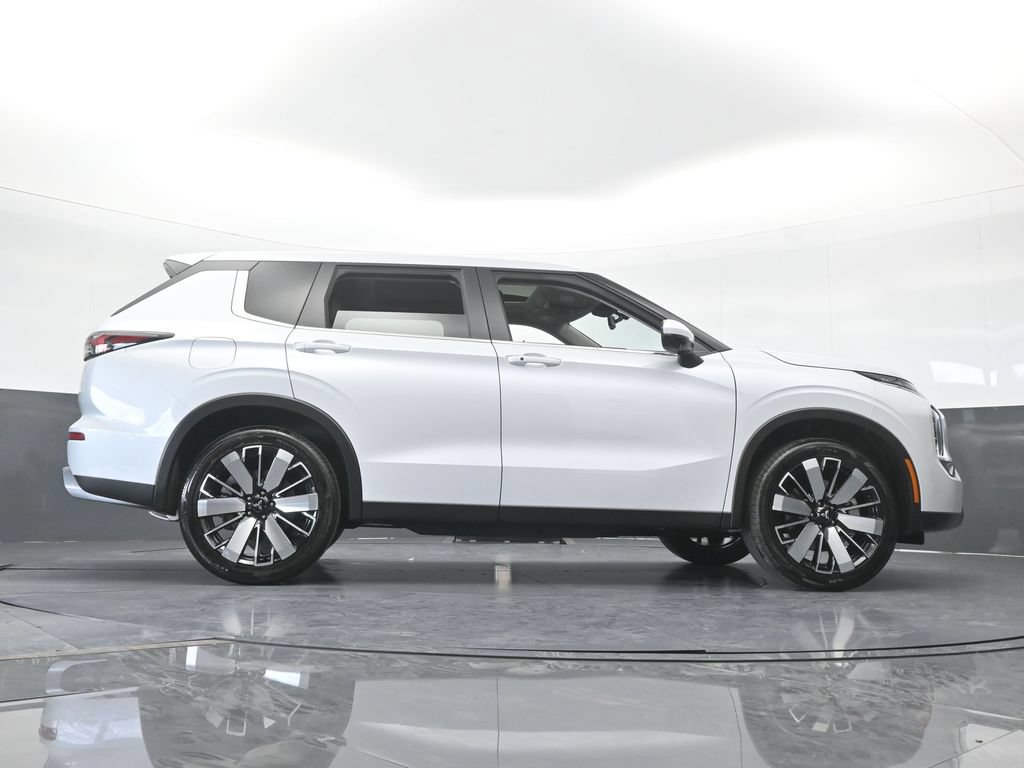 New 2026 Mitsubishi Outlander SE FWD image 67
