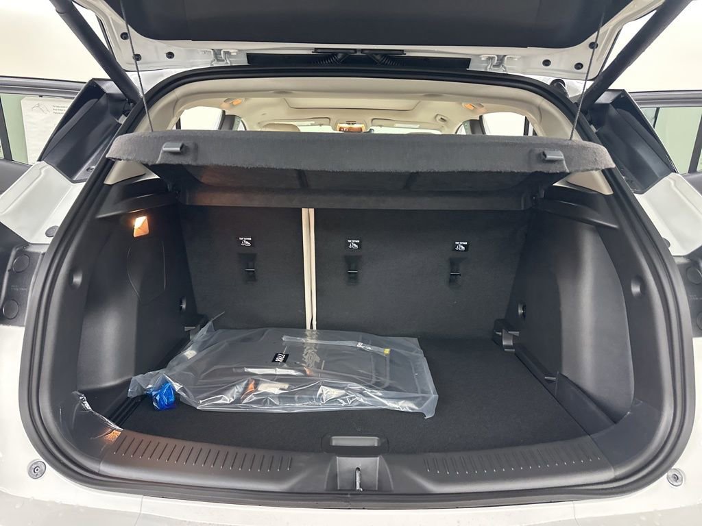 New 2026 Buick Encore GX Avenir w/ Avenir Technology Package image 22