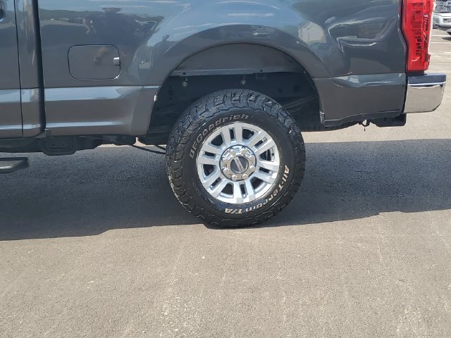 Used 2019 Ford F250 XL w/ STX Appearance Package AWD/4WD image 8