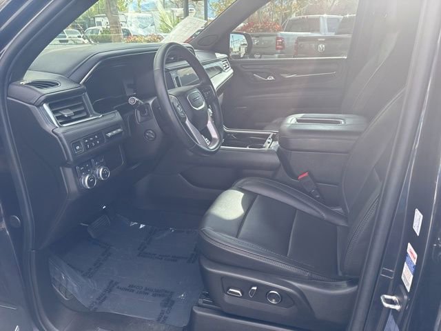 Used 2024 GMC Yukon XL Denali image 13