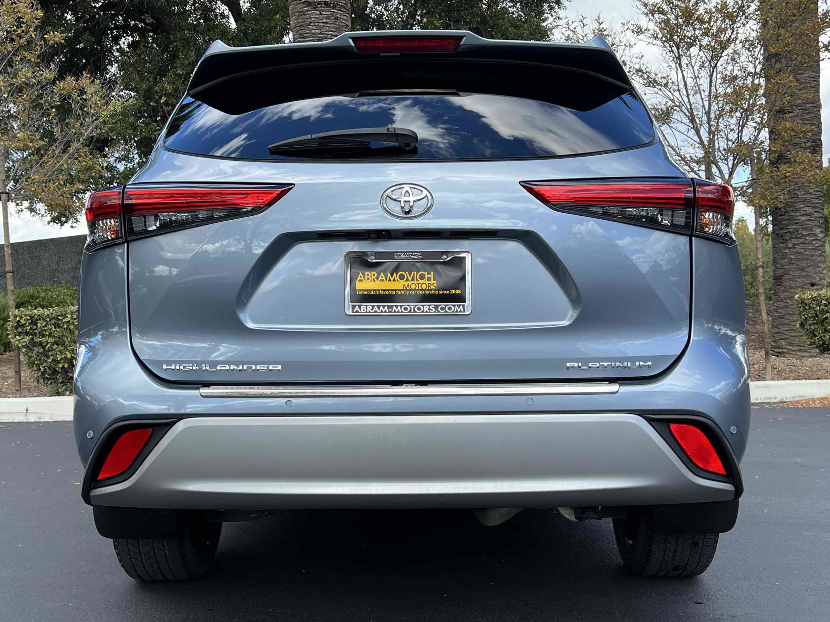 Used 2020 Toyota Highlander Platinum image 56