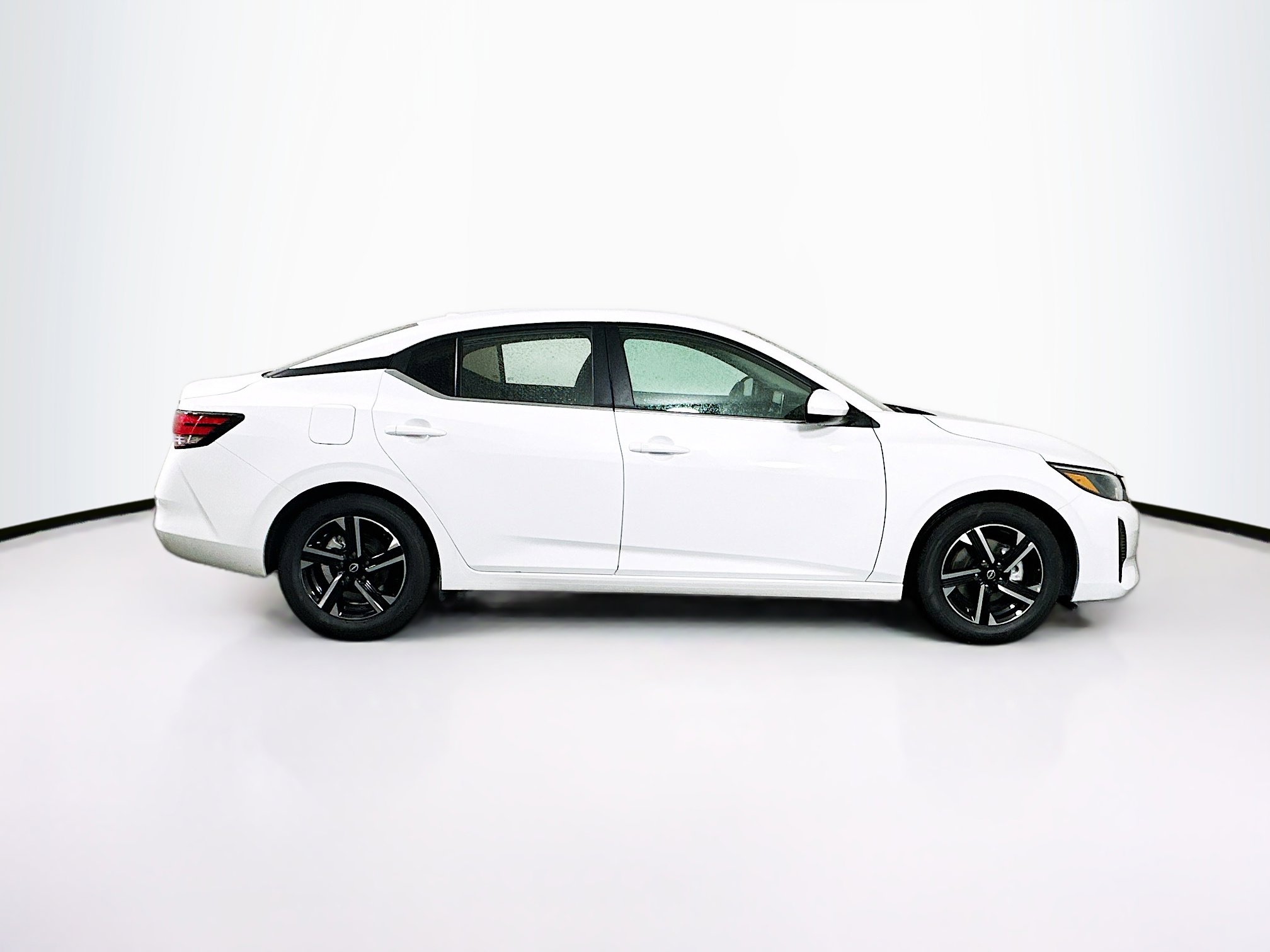 Used 2024 Nissan Sentra SV image 10