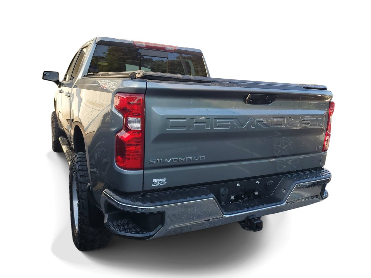Used 2021 Chevrolet Silverado 1500 LT w/ Convenience Package II AWD/4WD image 3