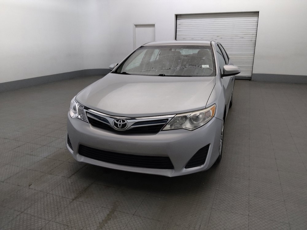 Used 2014 Toyota Camry LE FWD image 15
