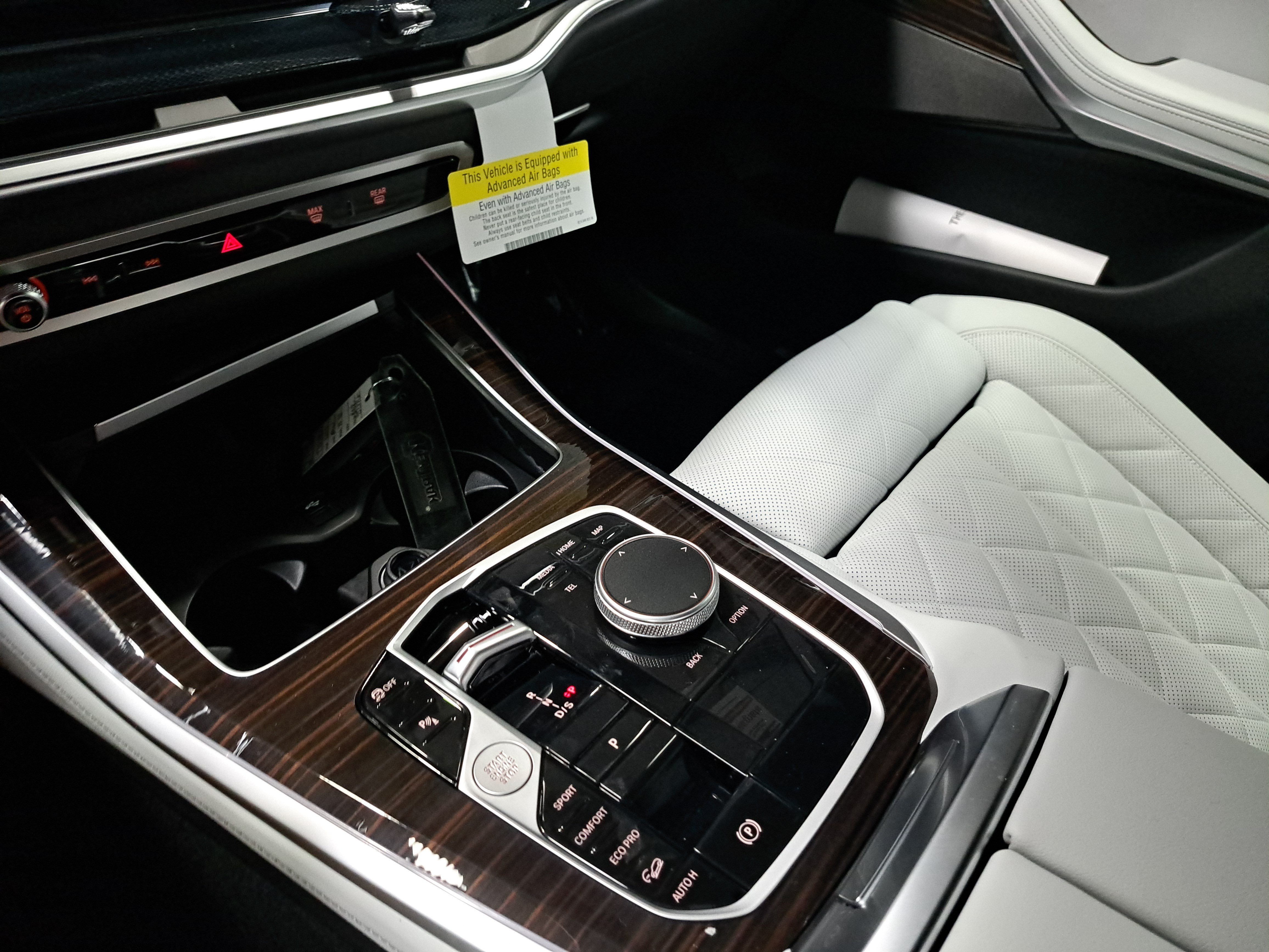 New 2026 BMW X5 xDrive40i w/ Climate Comfort Package AWD/4WD image 25