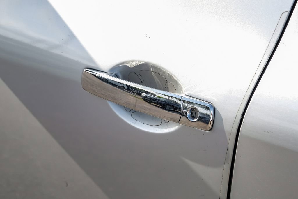 Used 2015 Nissan Rogue S w/ Convenience Package image 39