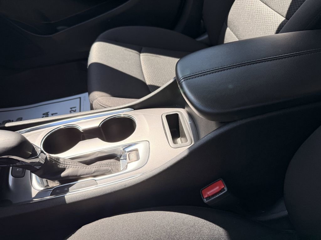 Used 2024 Chevrolet Malibu LT w/ Sport Edition FWD image 23