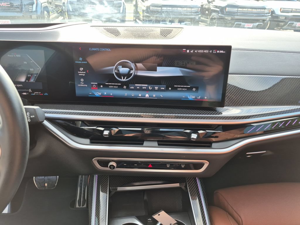 Used 2024 BMW X7 M60i w/ Climate Comfort Package AWD/4WD image 26