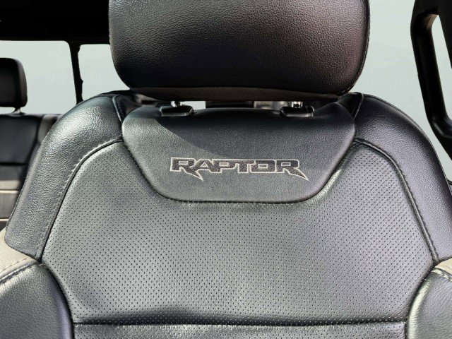 Used 2017 Ford F150 Raptor w/ Equipment Group 802A Luxury image 20