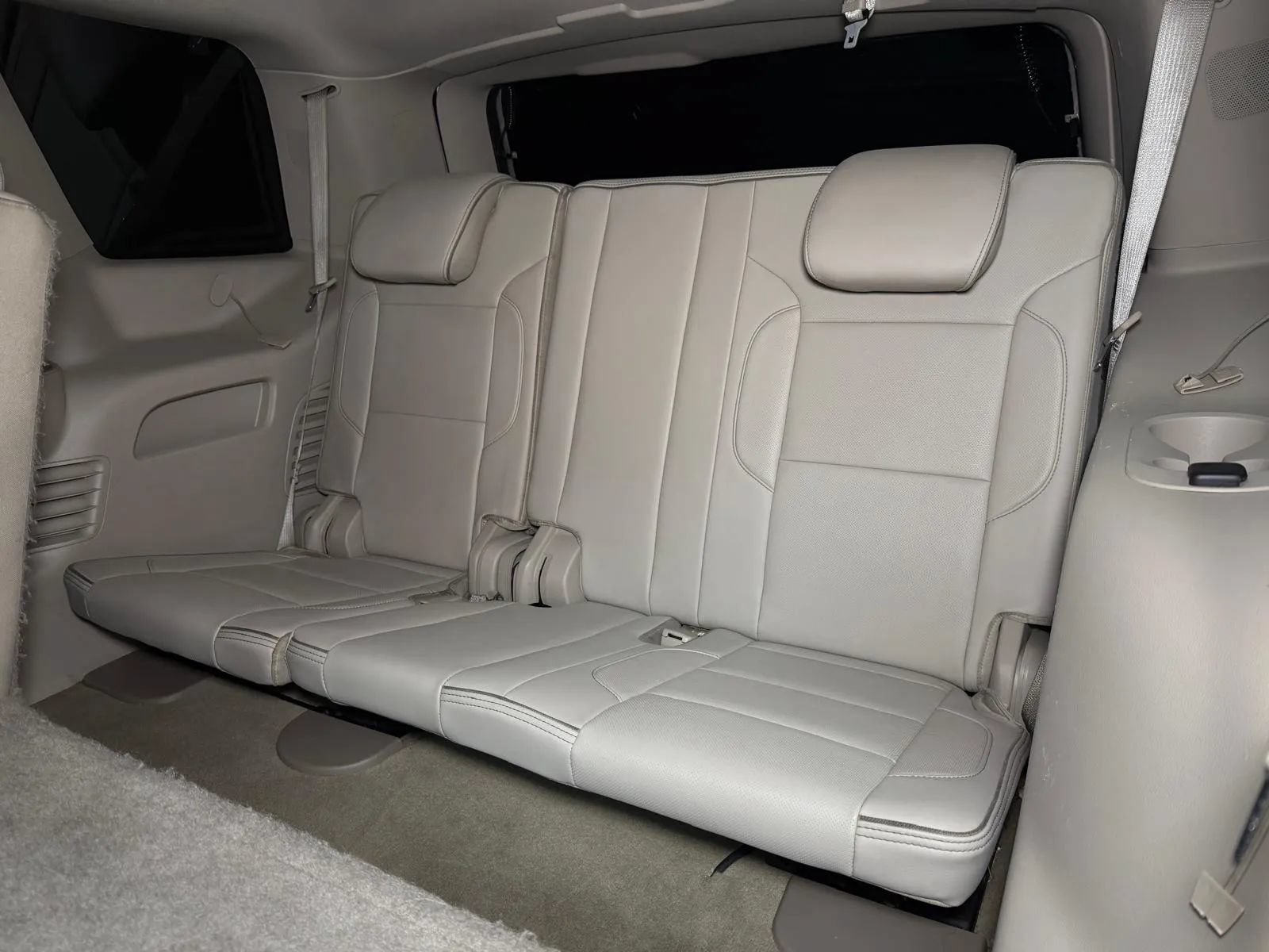 Used 2015 GMC Yukon Denali w/ Premium Package RWD image 16