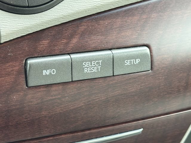 Used 2013 Toyota Sienna XLE FWD image 14