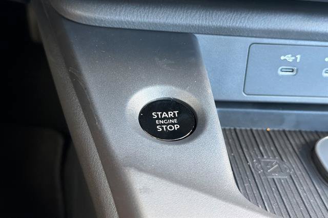 New 2027 Nissan Sentra SR w/ Floor Mat Package FWD image 23
