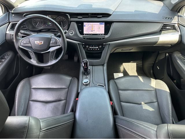 Certified 2025 Cadillac XT5 Premium Luxury FWD image 14