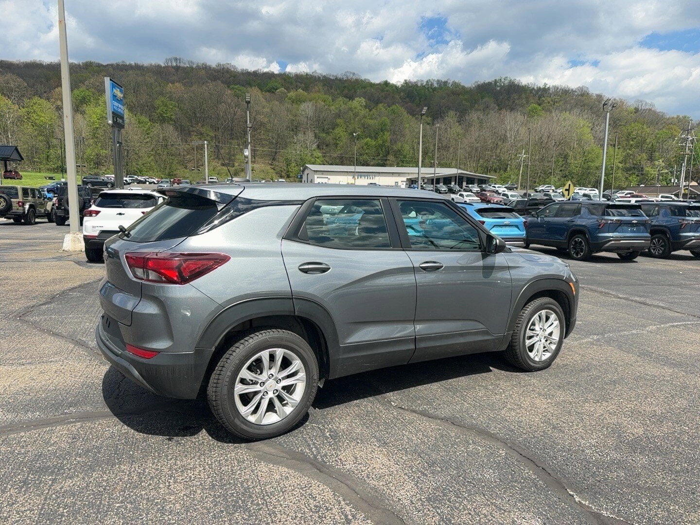 Used 2021 Chevrolet TrailBlazer LS FWD image 5