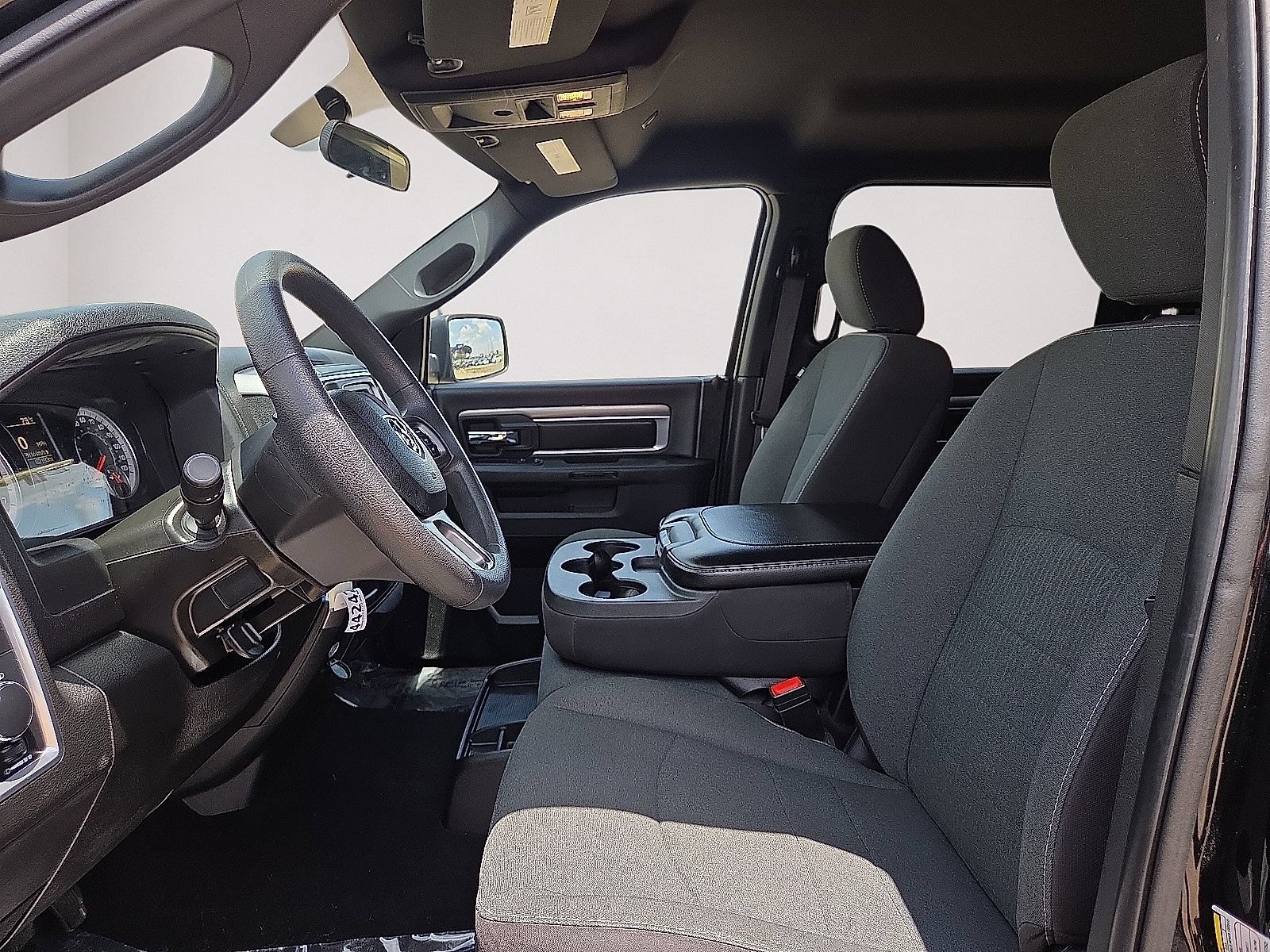 Used 2024 RAM 1500 Classic Warlock RWD image 22