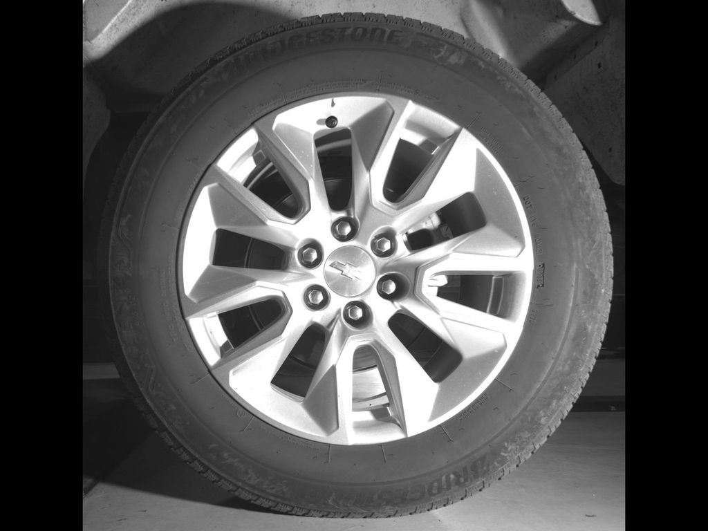 Certified 2024 Chevrolet Silverado 1500 Custom RWD image 16