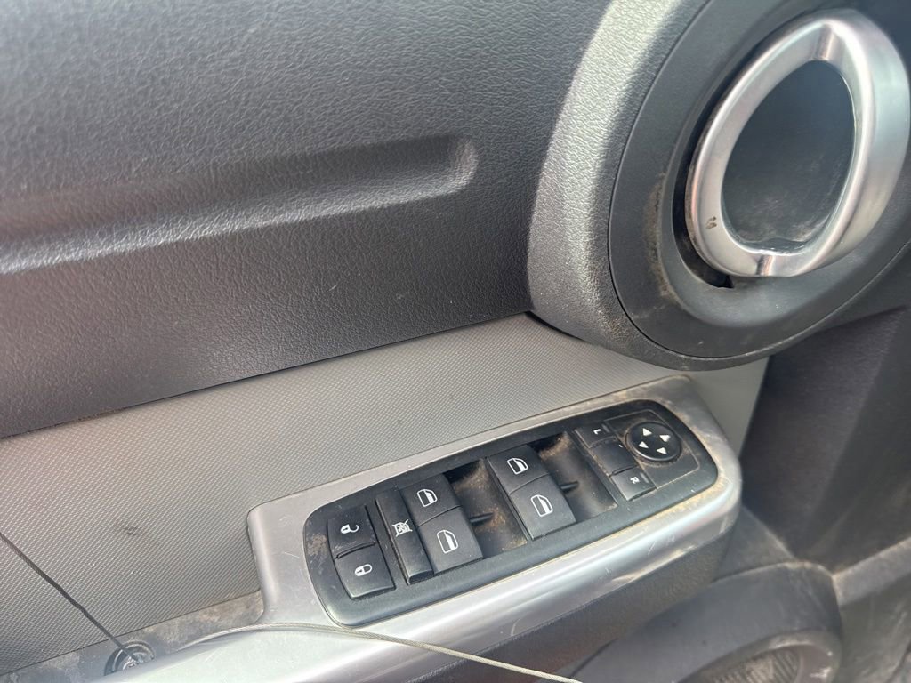 Used 2007 Dodge Nitro SLT AWD/4WD image 19