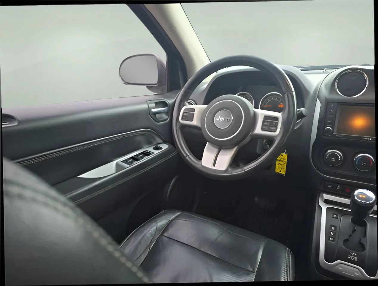 Used 2017 Jeep Compass High Altitude image 15