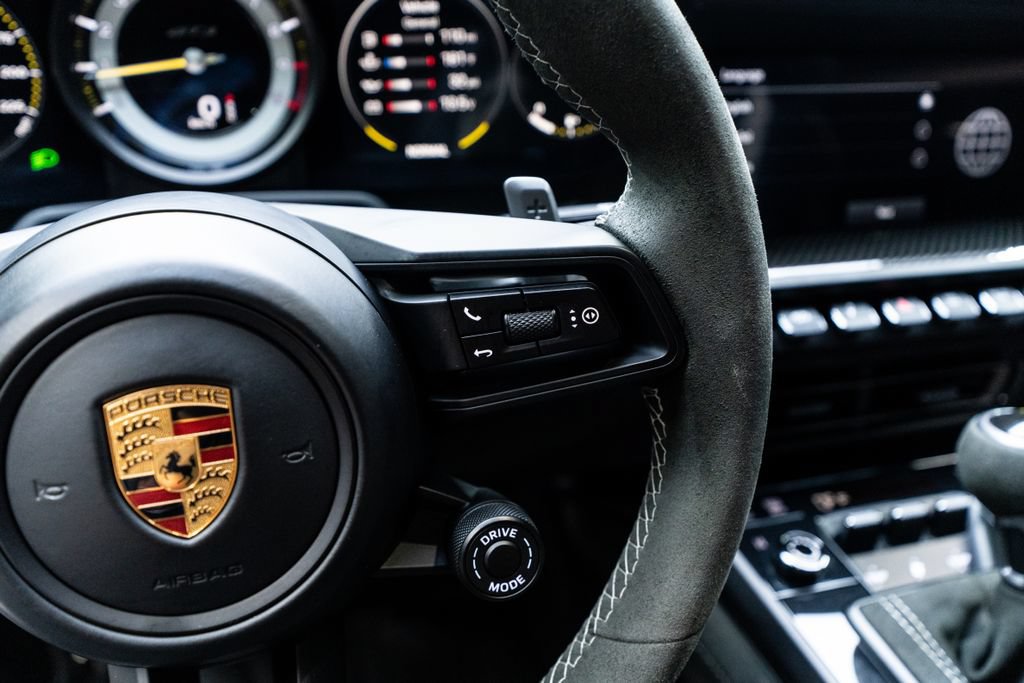 Used 2022 Porsche 911 GT3 RWD image 39