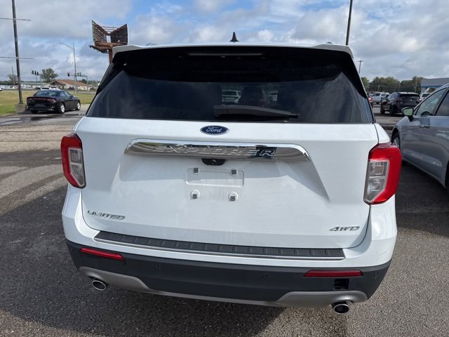 Used 2023 Ford Explorer Limited image 8