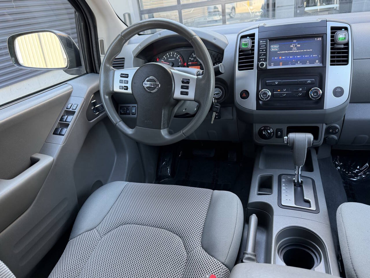 Used 2019 Nissan Frontier SV AWD/4WD image 24