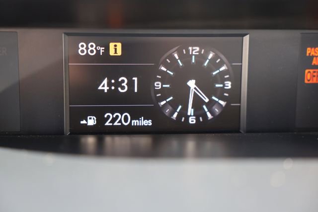 Used 2017 Subaru Forester 2.5i w/ Alloy Wheel Package image 26