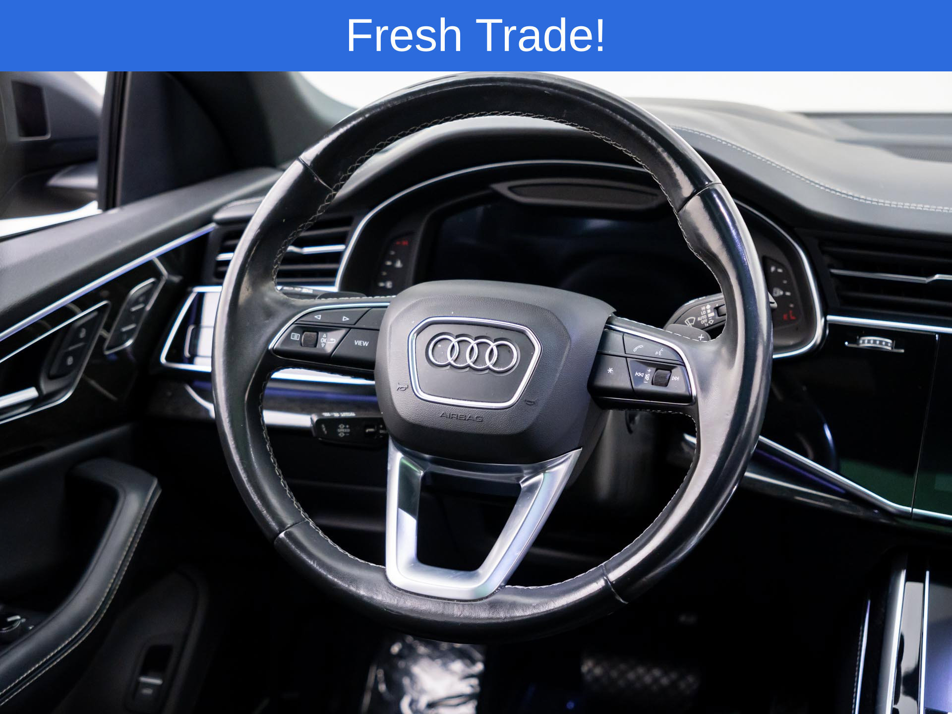Used 2022 Audi Q8 Prestige w/ Prestige Package AWD/4WD image 10