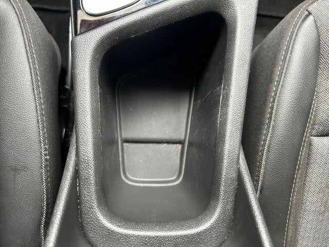 Used 2022 Buick Encore GX Select FWD image 35