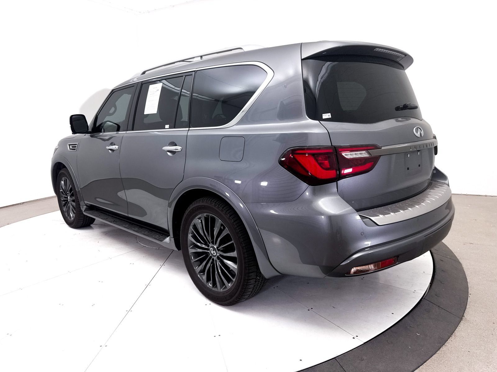 Used 2021 INFINITI QX80 Premium Select w/ Cargo Package RWD image 14