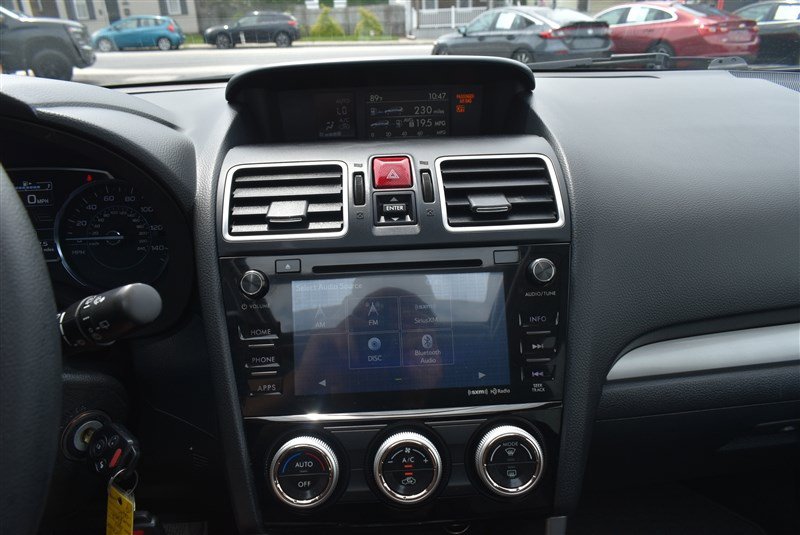 Used 2018 Subaru Forester 2.5i Premium AWD/4WD image 17