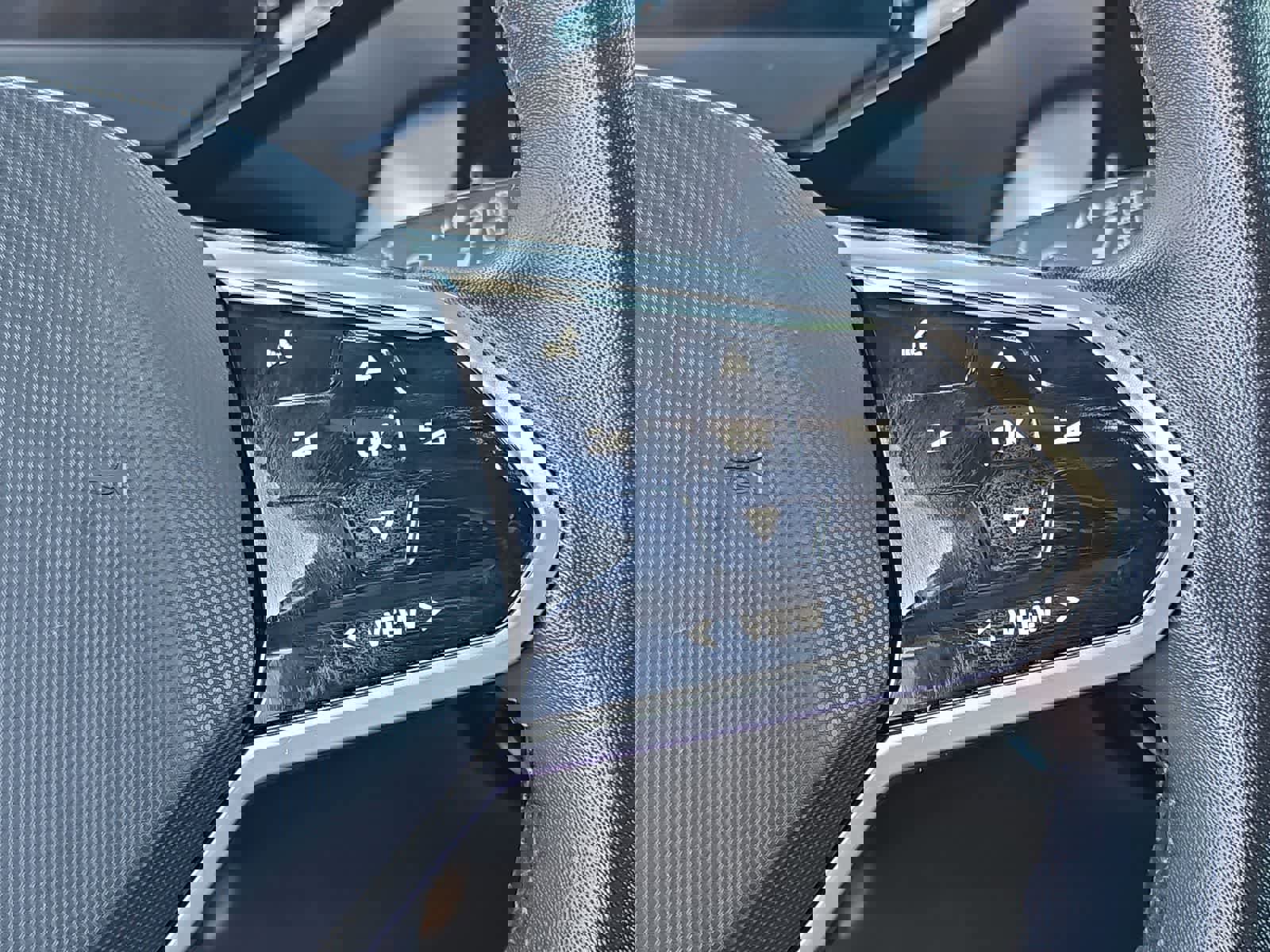 Used 2023 Volkswagen ID.4 S image 23