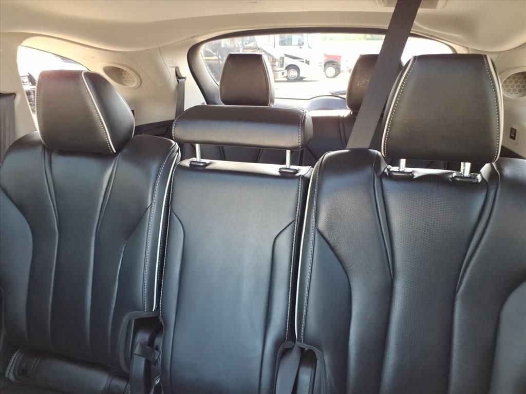 Used 2023 Acura MDX w/Advance Package image 19
