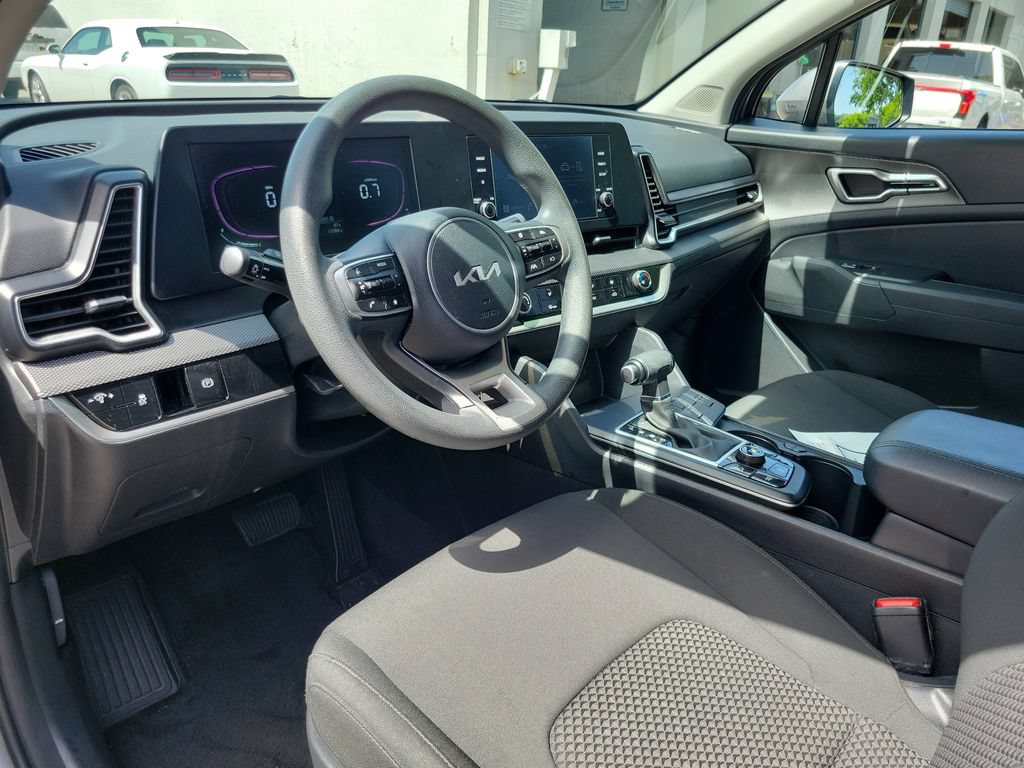 Certified 2024 Kia Sportage LX FWD image 18