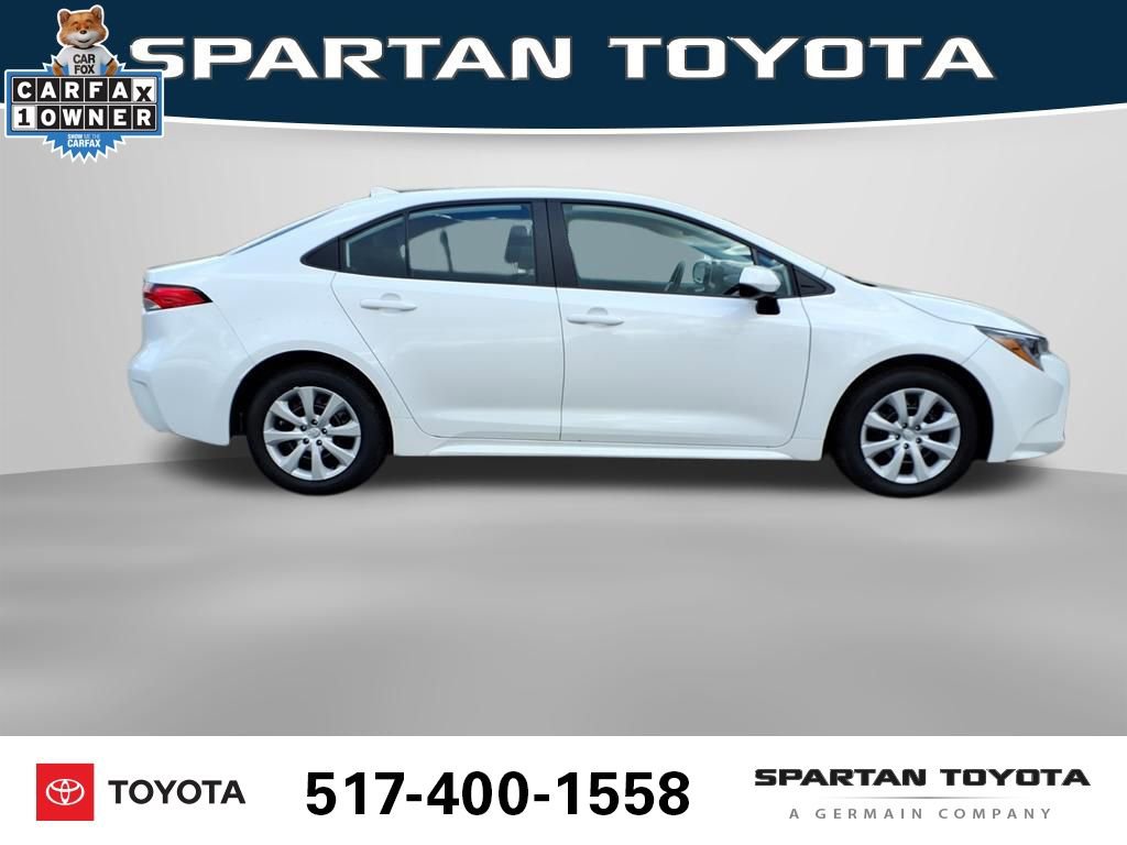 Used 2025 Toyota Corolla LE image 7