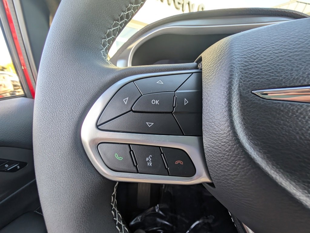 New 2026 Chrysler Pacifica Select image 21