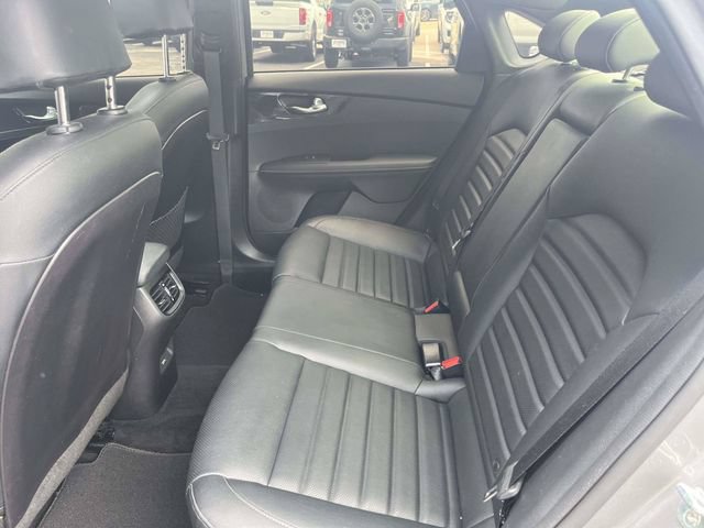 Used 2022 Kia Forte GT-Line w/ GT-Line Premium Package FWD image 13