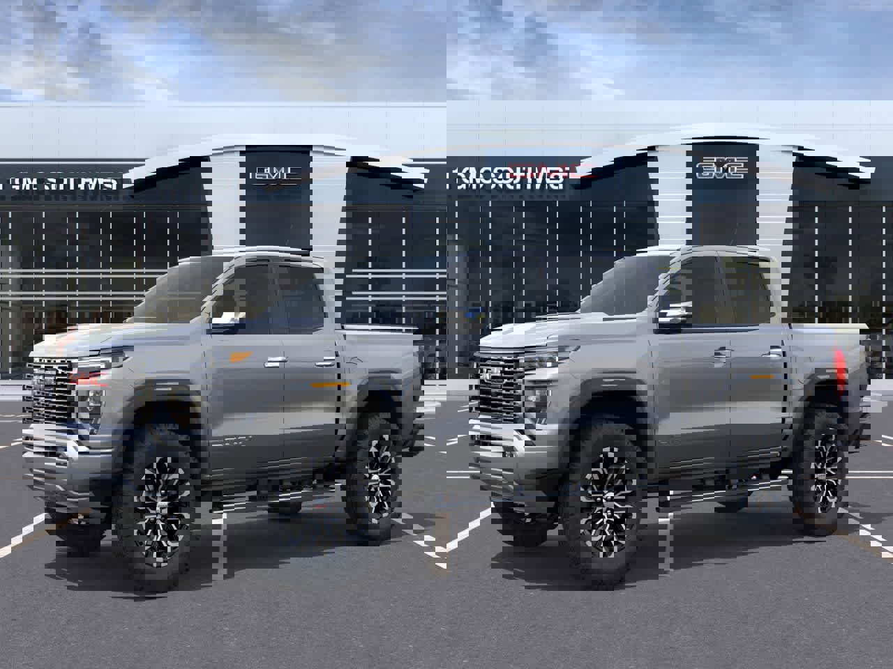 New 2026 GMC Canyon Denali image 2