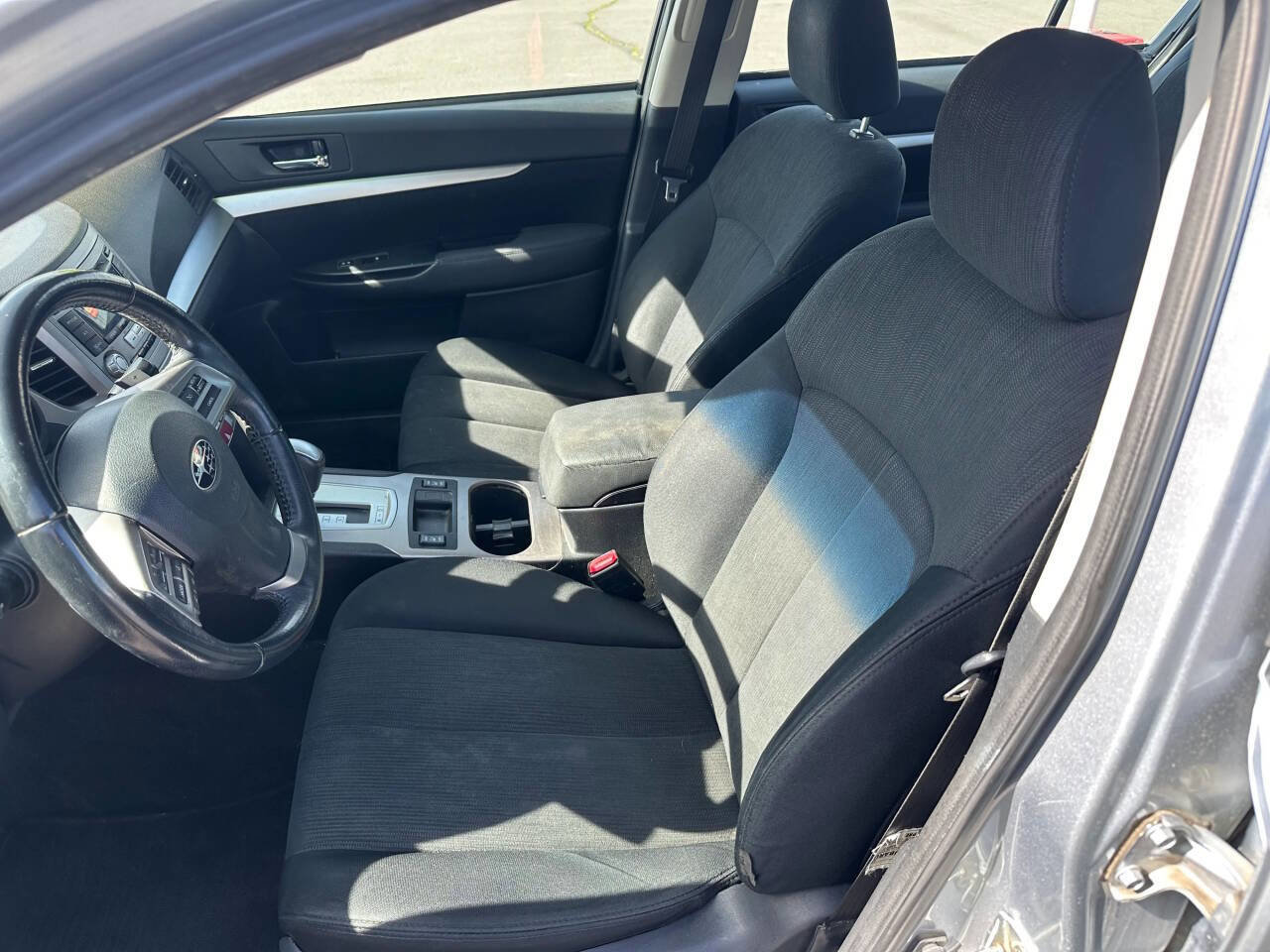 Used 2013 Subaru Legacy 2.5i Premium w/ All-Weather Pkg image 10