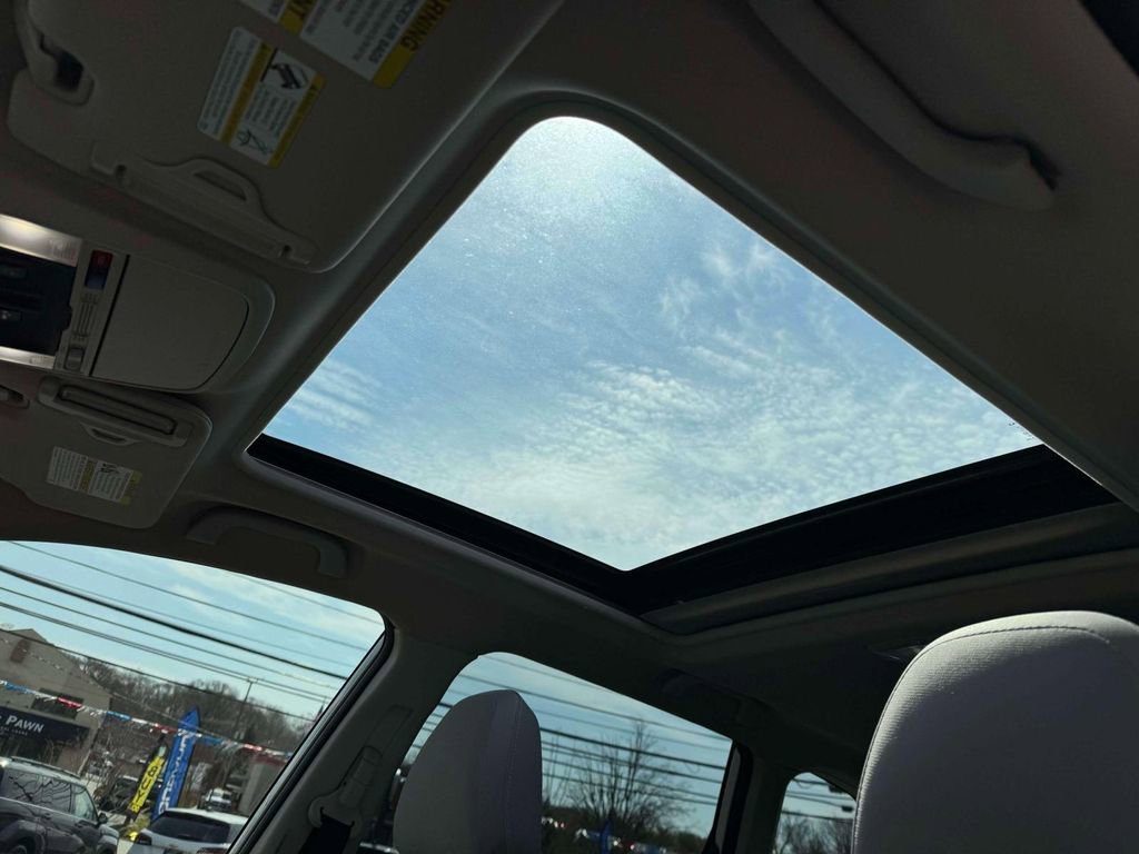 Used 2020 Subaru Forester Premium image 18