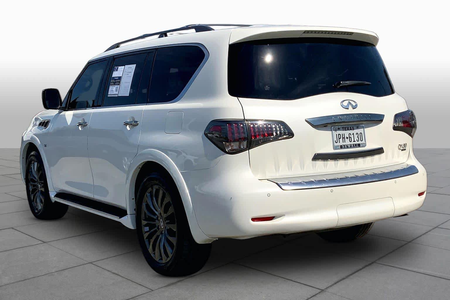 Used 2017 INFINITI QX80 Limited AWD/4WD image 12