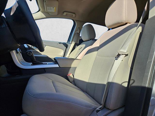 Used 2013 Ford Edge SE image 12