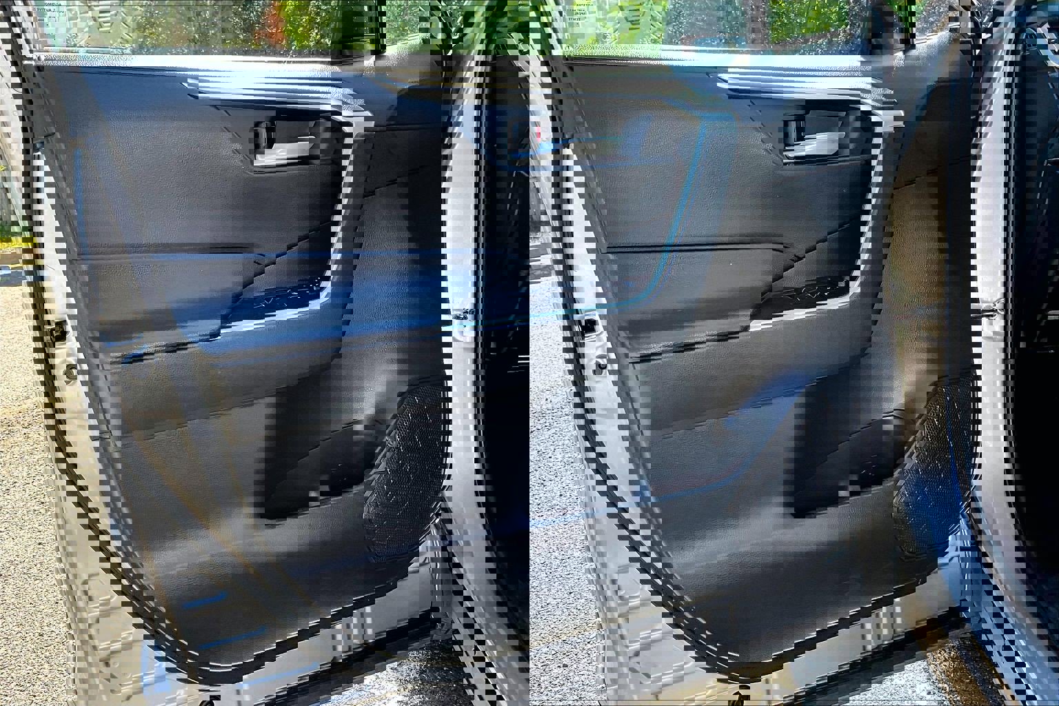 Used 2024 Toyota RAV4 XLE image 21