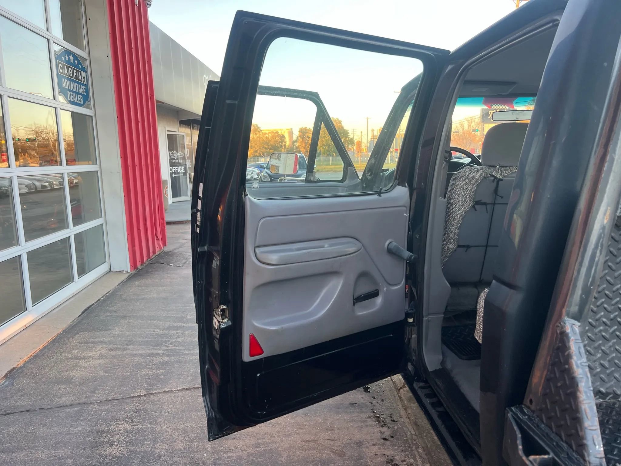 Used 1994 Ford F350 4x4 Crew Cab image 9