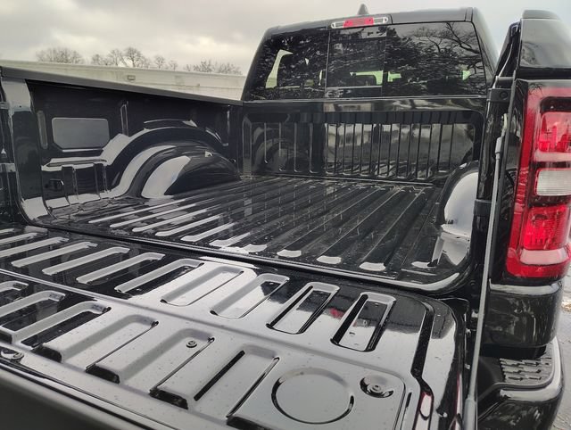 New 2026 RAM 1500 Big Horn w/ Night Edition AWD/4WD image 31