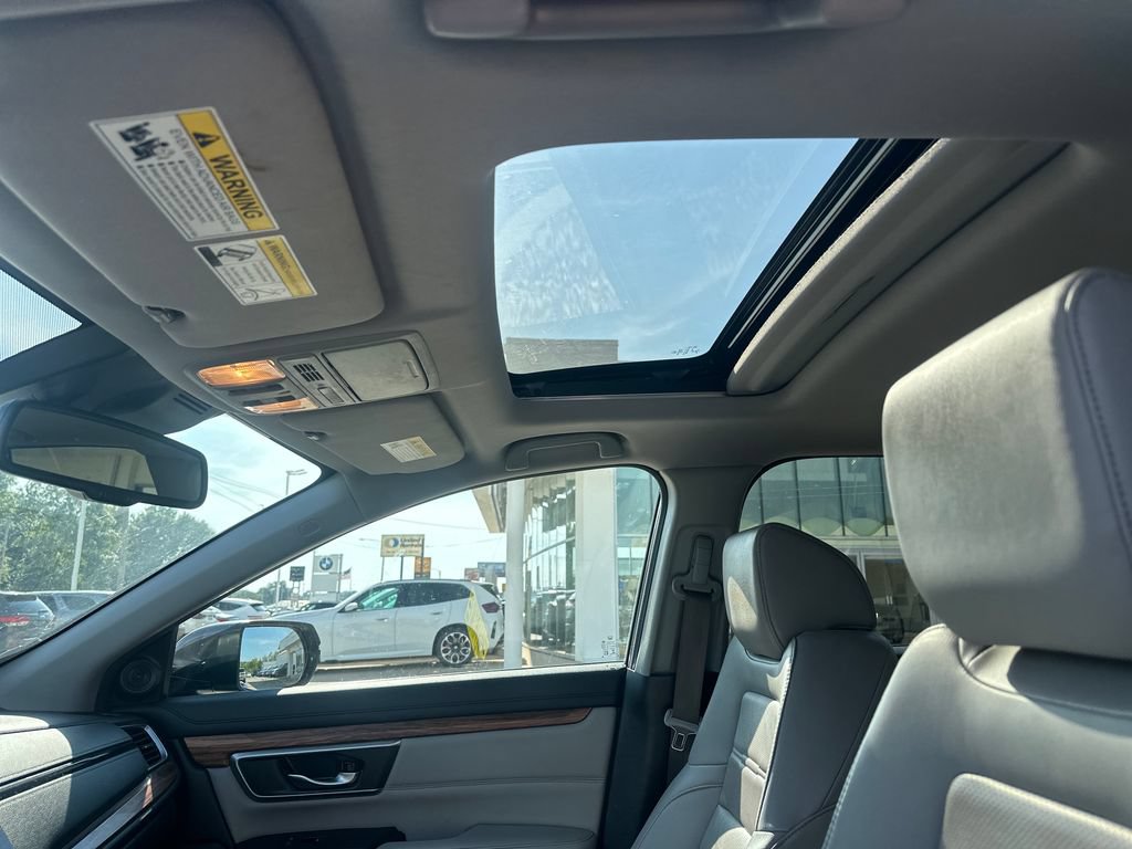 Used 2018 Honda CR-V Touring image 18